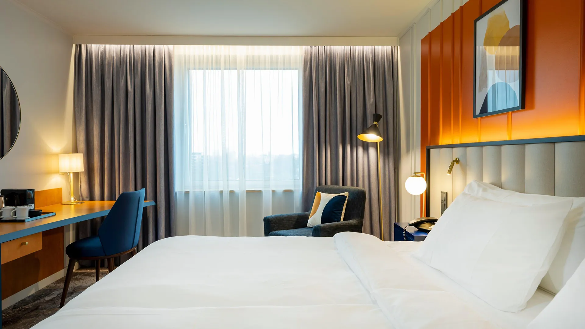Voco Dusseldorf Seestern, An Ihg Hotel