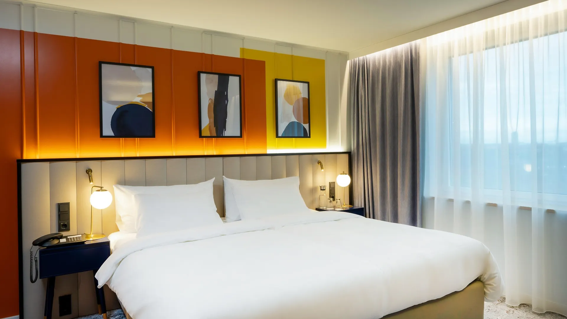 Voco Dusseldorf Seestern, An Ihg Hotel