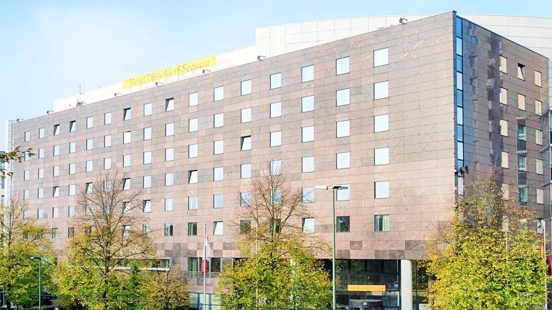 Voco Dusseldorf Seestern, An Ihg Hotel Германия